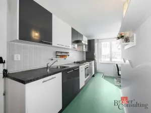 Prodej bytu 3+1, Toužim, Sídliště, 67 m2