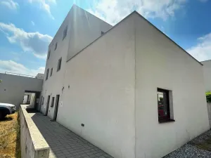 Prodej bytu 4+kk, Znojmo, Smutného, 79 m2