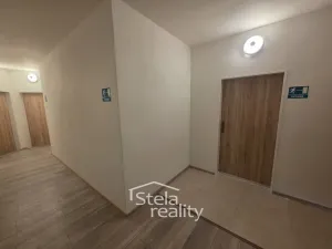 Pronájem bytu 1+kk, Krnov, Bruntálská, 45 m2