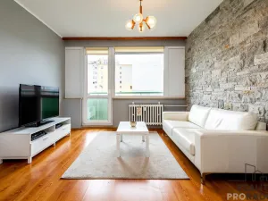 Prodej bytu 3+1, Praha, Hvozdíková, 75 m2
