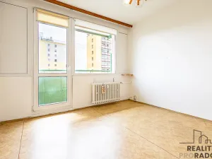 Prodej bytu 3+1, Praha, Hvozdíková, 75 m2