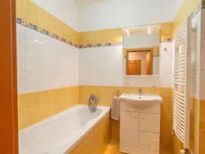 Prodej bytu 2+kk, Praha, Pickova, 52 m2