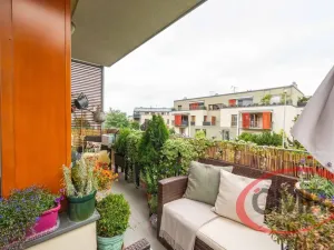 Prodej bytu 2+kk, Praha, Pickova, 52 m2