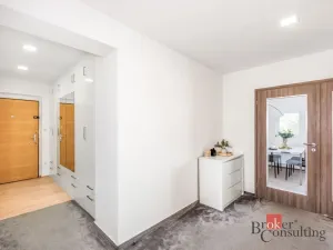 Prodej bytu 3+kk, Jablonec nad Nisou, Panenská, 96 m2