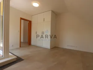 Pronájem rodinného domu, Plzeň - Litice, Dubová, 165 m2