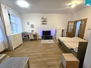 Pronájem bytu 1+1, Litomyšl, Smetanovo náměstí, 59 m2