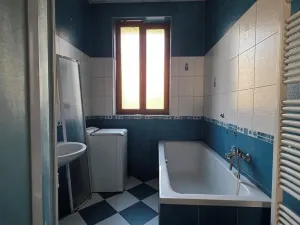 Dražba vícegeneračního domu, Náchod, Komenského, 1000 m2