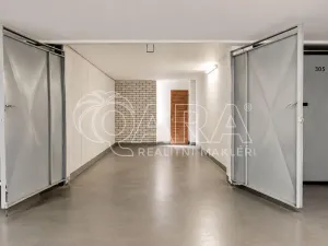 Pronájem garáže, Praha - Střížkov, Bešťákova, 18 m2