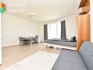 Pronájem bytu 1+kk, Beroun, Nepilova, 36 m2