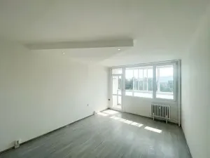 Pronájem bytu 2+1, Klášterec nad Ohří, Královéhradecká, 67 m2