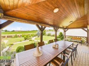 Prodej rodinného domu, Blatnice pod Svatým Antonínkem, 335 m2
