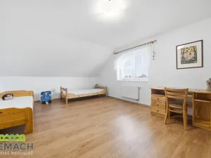 Prodej rodinného domu, Blatnice pod Svatým Antonínkem, 335 m2