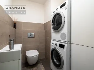 Pronájem bytu 3+kk, Praha, K Beranovu, 77 m2