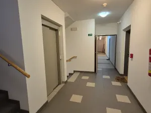 Prodej bytu 1+kk, Praha - Kyje, Sicherova, 36 m2