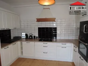 Pronájem rodinného domu, Babice, U Výmoly, 212 m2