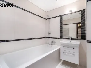 Prodej bytu 4+kk, Karlovy Vary, Libušina, 171 m2