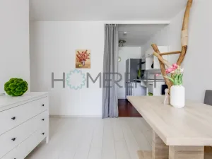 Pronájem bytu 2+kk, Praha, Generála Janouška, 43 m2