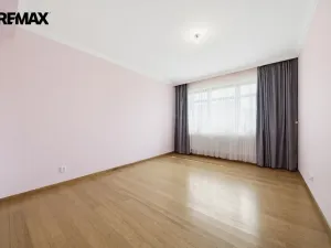 Prodej rodinného domu, Jesenice - Zdiměřice, Sýkorová, 363 m2