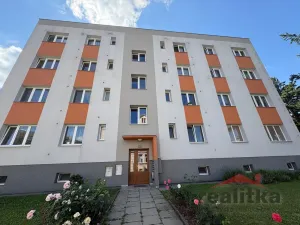 Prodej bytu 2+1, Opava, Otická, 71 m2