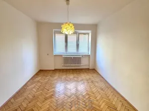 Prodej bytu 2+1, Praha - Žižkov, Jeseniova, 71 m2