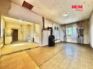 Prodej rodinného domu, Vroutek - Lužec, 130 m2