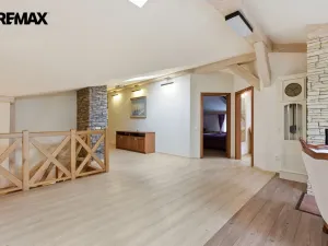 Prodej kanceláře, Karlovy Vary, Moskevská, 205 m2