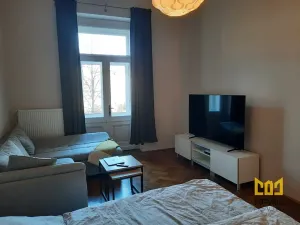 Pronájem bytu 2+kk, Praha - Smíchov, Arbesovo náměstí, 45 m2