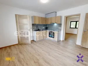 Pronájem rodinného domu, Lužná, 150 m2