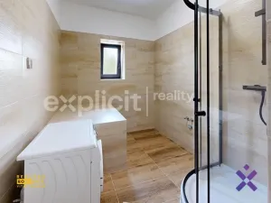 Pronájem rodinného domu, Lužná, 150 m2