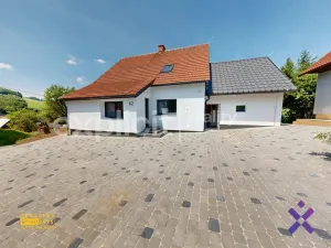 Pronájem rodinného domu, Lužná, 150 m2