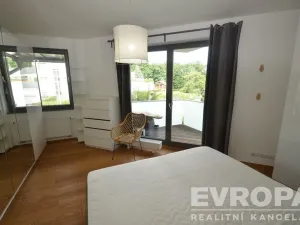 Pronájem bytu 3+kk, Praha, Na Křtině, 98 m2