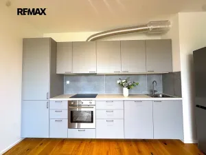 Pronájem bytu 2+kk, Praha - Hlubočepy, Dostalové, 45 m2