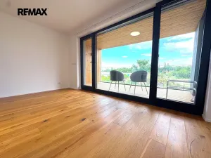 Pronájem bytu 2+kk, Praha - Hlubočepy, Dostalové, 45 m2