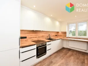 Prodej bytu 2+1, Králův Dvůr, Pod Hájem, 60 m2