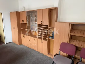 Pronájem kanceláře, Otrokovice, tř. Tomáše Bati, 151 m2