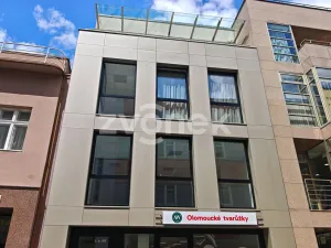 Pronájem obchodního prostoru, Zlín, Rašínova 3, 107 m2