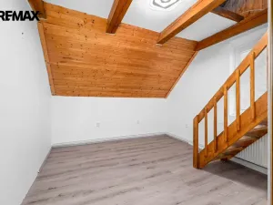 Prodej bytu 4+kk, Nový Knín, Sudovická, 98 m2