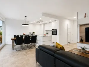 Prodej rodinného domu, Praha - Kolovraty, Kupkova, 141 m2