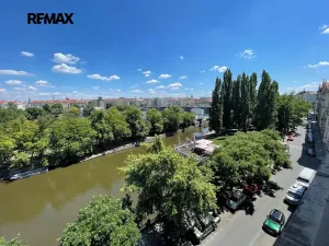 Prodej bytu 3+1, Praha - Smíchov, Janáčkovo nábřeží, 115 m2