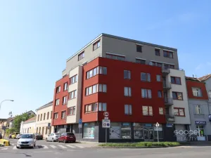 Pronájem garážového stání, Praha - Krč, Na Dvorcích, 16 m2
