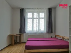 Pronájem bytu 4+1, Čáslav - Čáslav-Nové Město, Husova, 98 m2