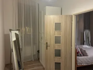 Pronájem bytu 2+kk, Karlovy Vary, Libušina, 31 m2