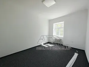Pronájem kanceláře, České Budějovice, Kanovnická, 210 m2