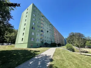 Pronájem bytu 3+1, Kadaň, Na Podlesí, 68 m2