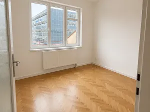 Pronájem bytu 2+1, Praha, V olšinách, 41 m2