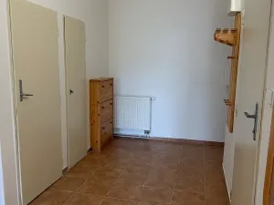 Pronájem bytu 2+1, Praha, V olšinách, 52 m2