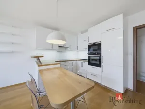Prodej bytu 3+kk, Praha - Smíchov, Kroupova, 53 m2
