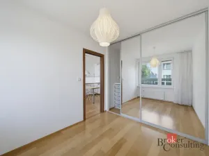 Prodej bytu 3+kk, Praha - Smíchov, Kroupova, 53 m2