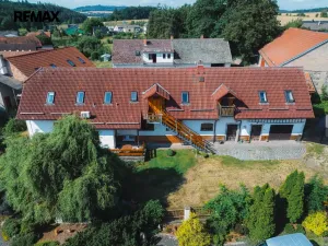 Prodej rodinného domu, Počaply, 240 m2