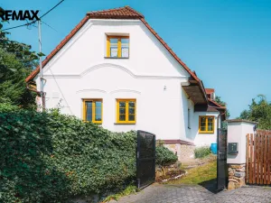 Prodej rodinného domu, Počaply, 240 m2